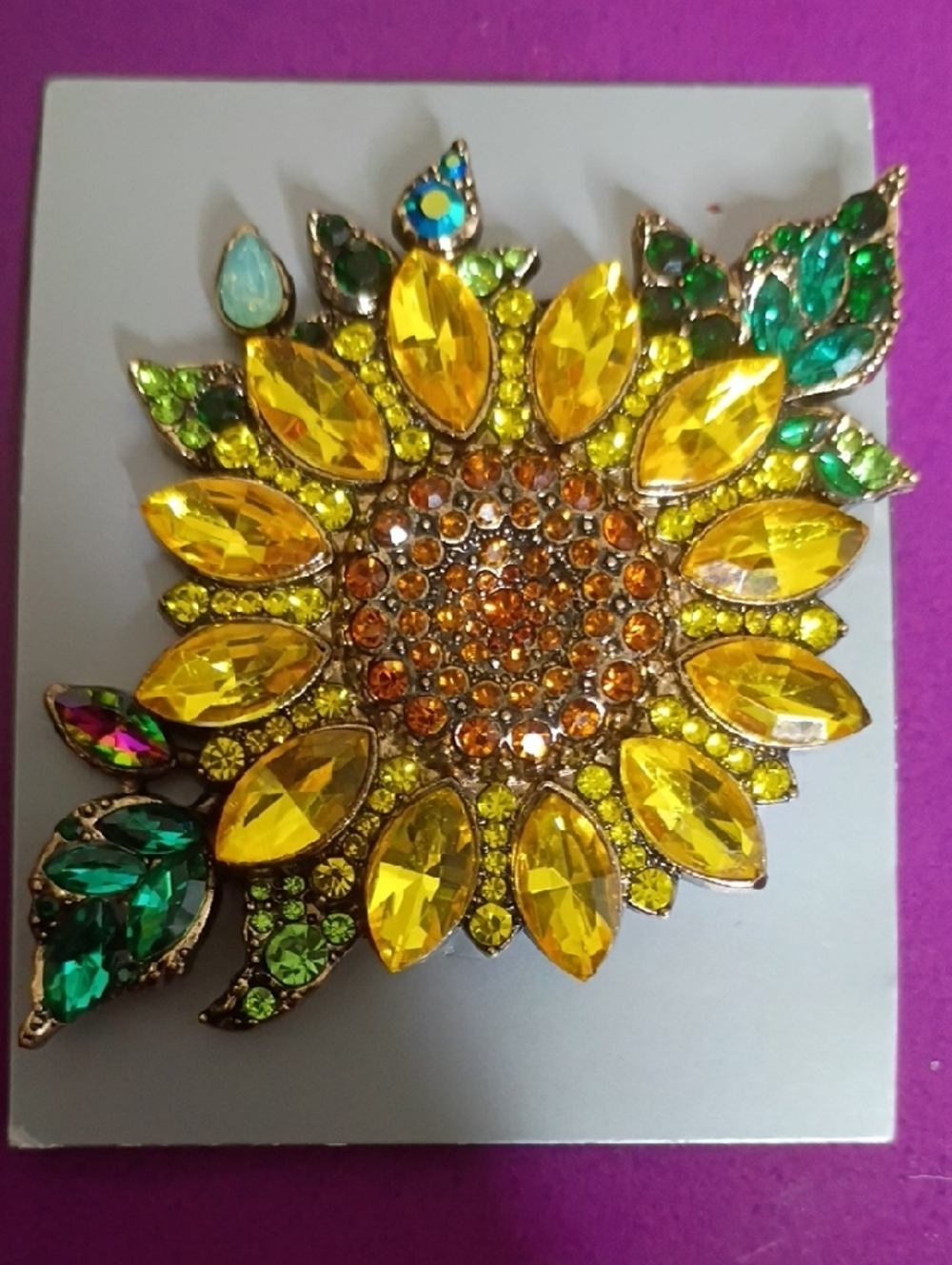 Vibrant Yellow Sunflower Crystal Brooch - Unbranded - Picture 2 of 3